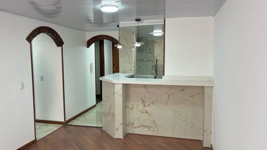 Apartamento en  Venta en Cedritos, Bogotá - Miniatura 2