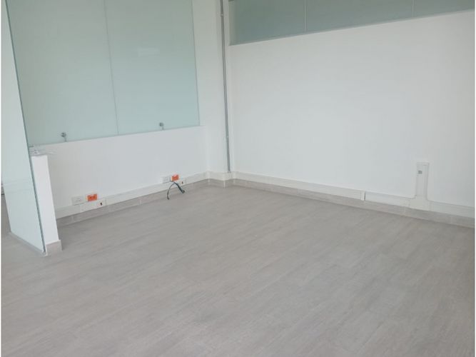 Apartaestudio en  Arriendo en Milla de Oro, Medellín - Miniatura 3