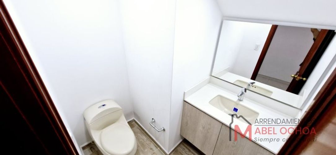 Apartamento en  Arriendo en El Poblado, Medellín - Miniatura 6
