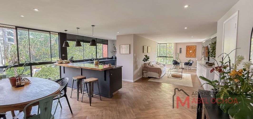 Apartamento en  Arriendo en El Poblado, Medellín - Imagen 1