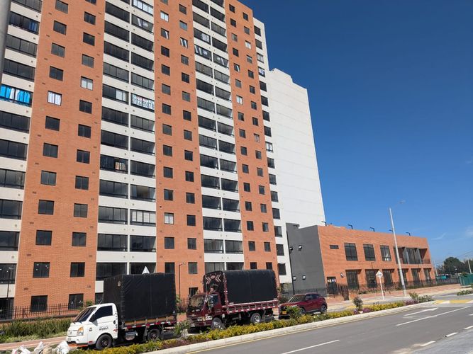 Apartamento en  Venta en Alameda, Bogotá - Miniatura 2