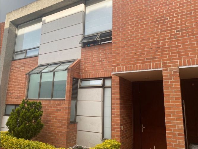 Casa en  Venta en Bosque de pinos, Bogotá - Miniatura 4