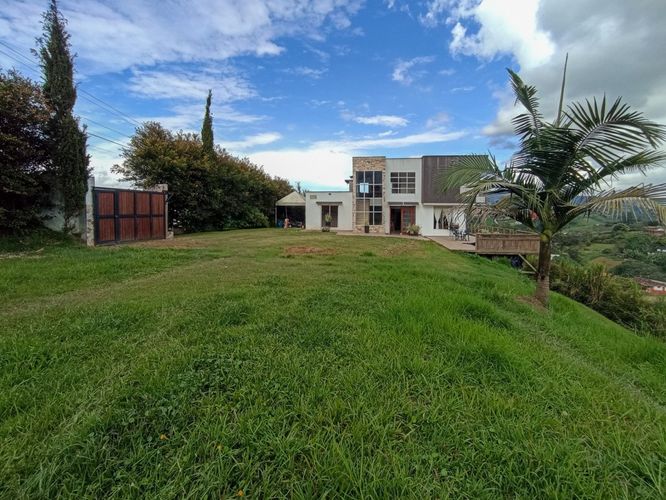 Finca en  Venta en Chagualo, Marinilla - Imagen 1