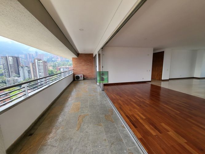 Apartamento en  Arriendo en Loma de los Gonzalez, Medellín - Miniatura 2