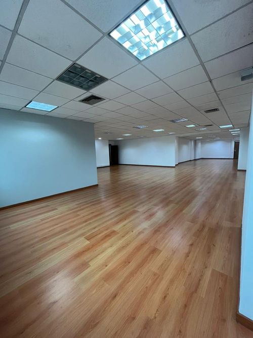 Oficina en  Arriendo en Chico norte, Bogotá - Miniatura 4