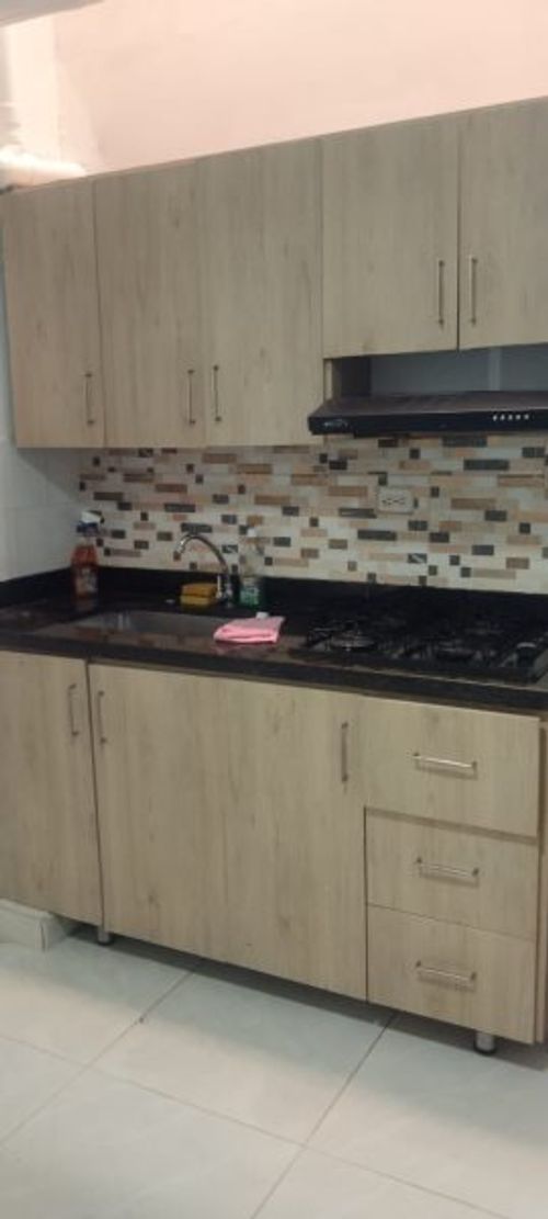 Apartaestudio en  Arriendo en Laureles, Medellín - Imagen 1