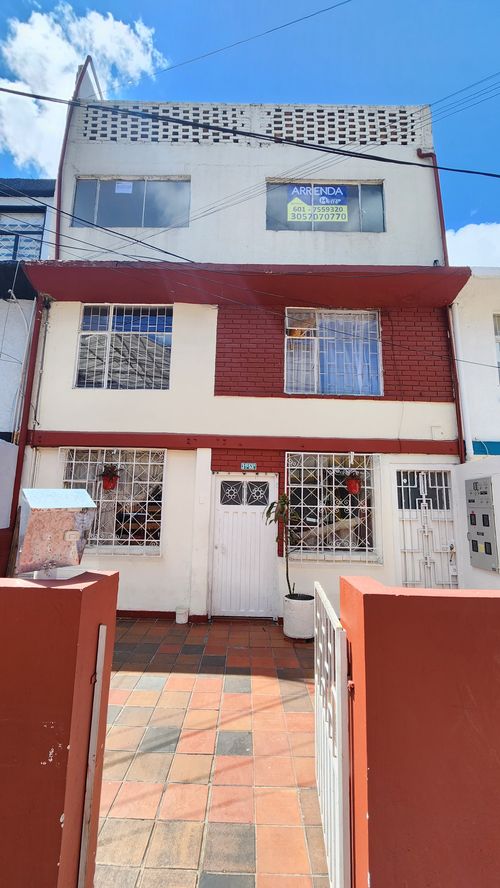 Apartamento en  Arriendo en Quiroga central, Bogotá - Miniatura 2
