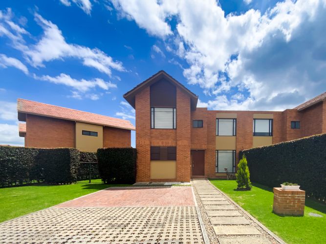 Casa en  Venta en Hacienda Fontanar, Chía - Imagen 1