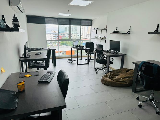 Oficina en  Venta en Los alpes, Pereira - Imagen 1