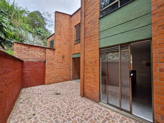 Casa en  Arriendo en Las antillas, Envigado - Miniatura 12