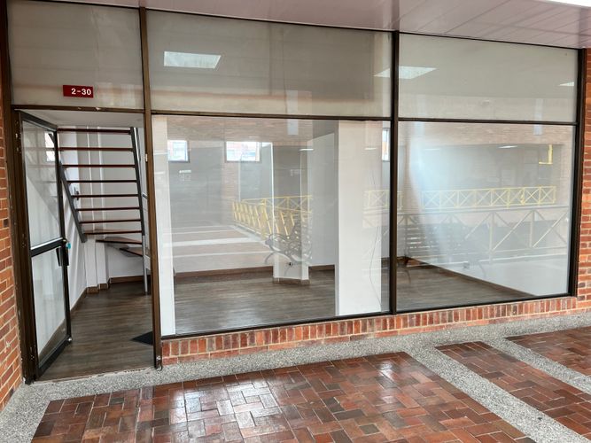 Local en  Arriendo en Victoria norte, Bogotá - Miniatura 2