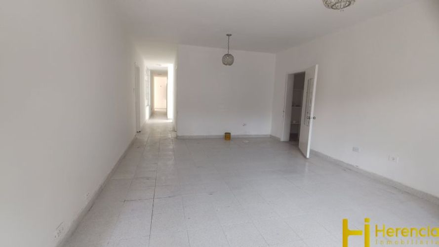 Casa en  Arriendo en Laureles, Medellín - Miniatura 2