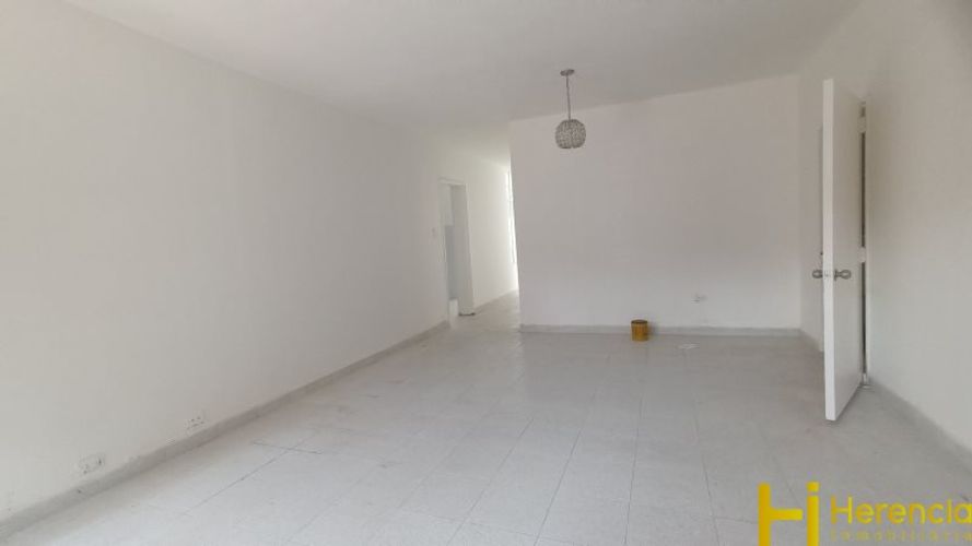 Casa en  Arriendo en Laureles, Medellín - Miniatura 4