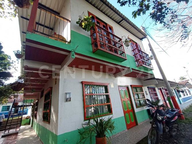 Edificio en  Venta en Calima - El Darién, Calima - Miniatura 2