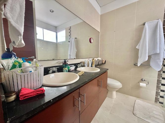 Apartamento en venta en Ciudad jardin, Cali - Miniatura 8