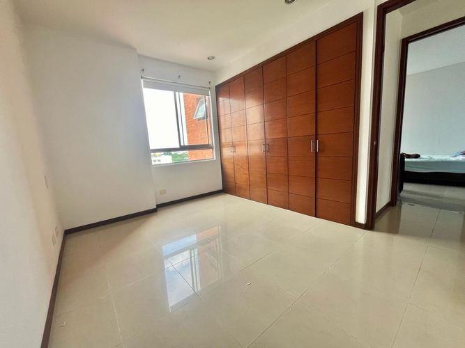 Apartamento en venta en Ciudad jardin, Cali - Miniatura 11