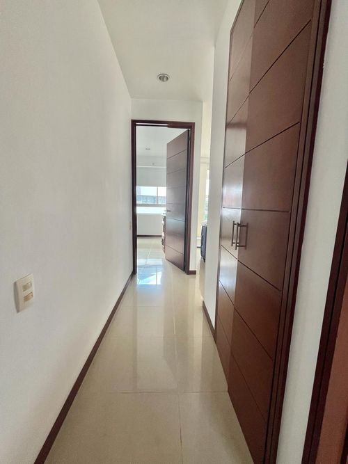 Apartamento en venta en Ciudad jardin, Cali - Miniatura 13