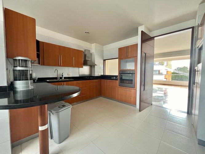 Apartamento en venta en Ciudad jardin, Cali - Miniatura 14