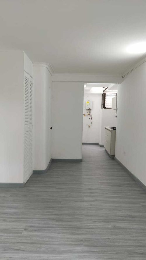 Apartaestudio en  Venta en Santa teresita, Medellín - Miniatura 5