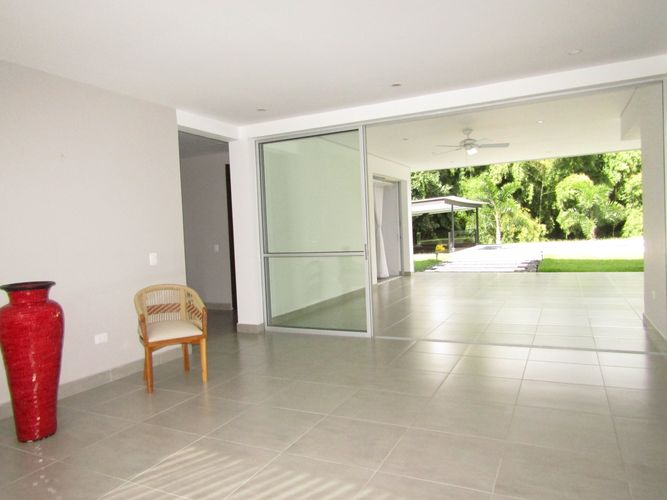 Casa en  Arriendo en Pueblito Cafetero, Pereira - Miniatura 2