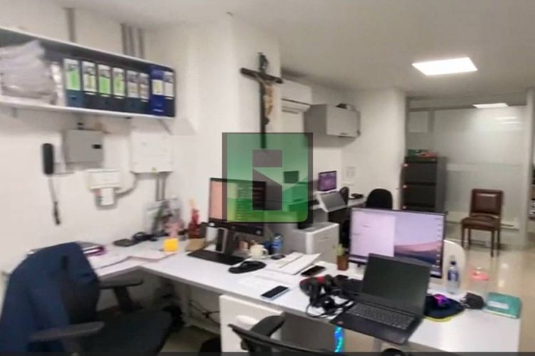 Oficina en  Arriendo en Suramericana, Medellín - Miniatura 3