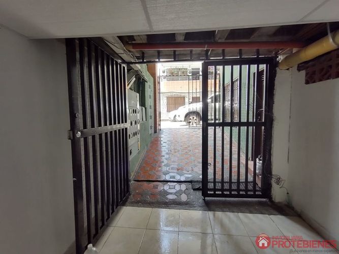 Parqueadero en  Venta en San isidro, Itaguí - Miniatura 4