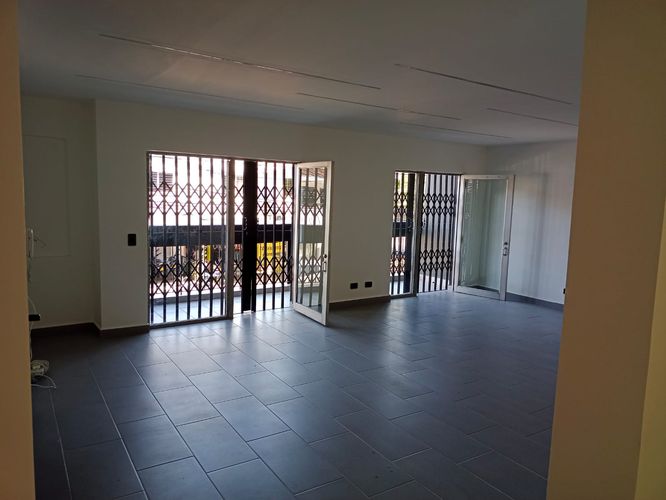 Oficina en  Arriendo en La castellana, Medellín - Imagen 1