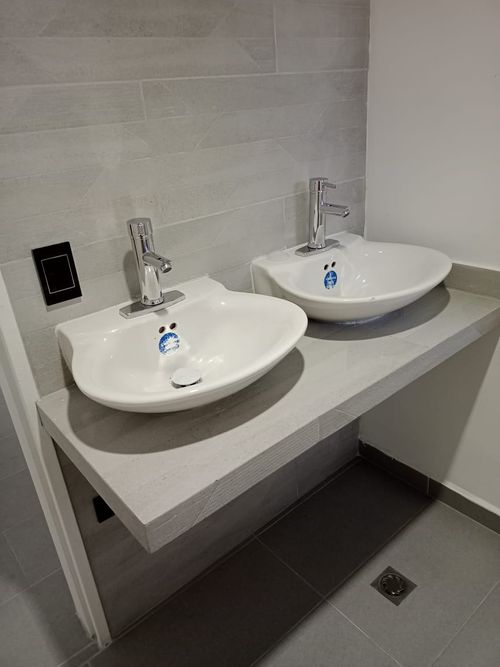 Oficina en  Arriendo en La castellana, Medellín - Miniatura 5