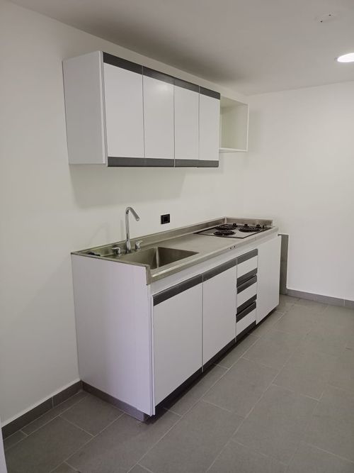 Oficina en  Arriendo en La castellana, Medellín - Miniatura 12