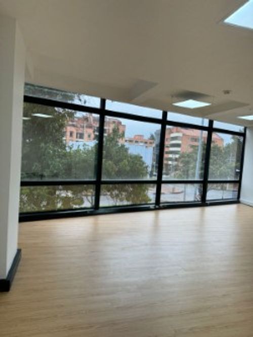 Oficina en  Arriendo en San patricio, Bogotá - Miniatura 2