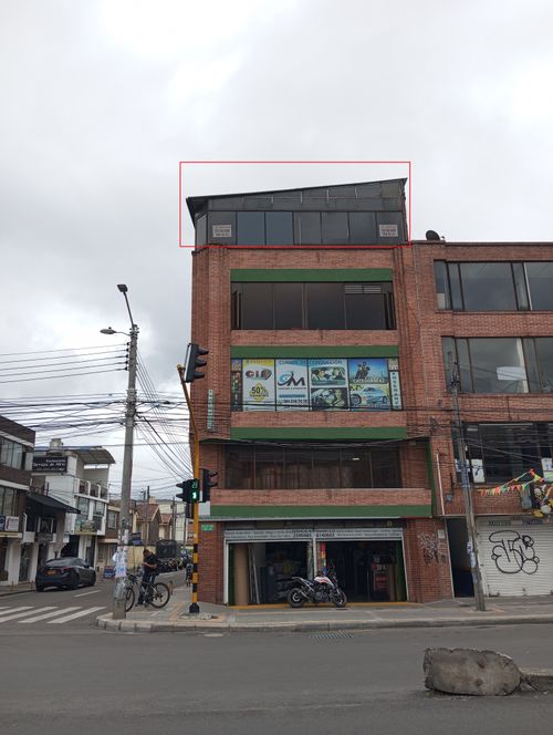 Local en  Arriendo en Prado veraniego, Bogotá - Imagen 1