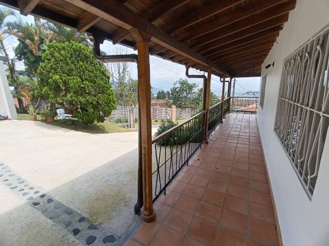 Casa en  Arriendo en La mina, Envigado - Miniatura 8