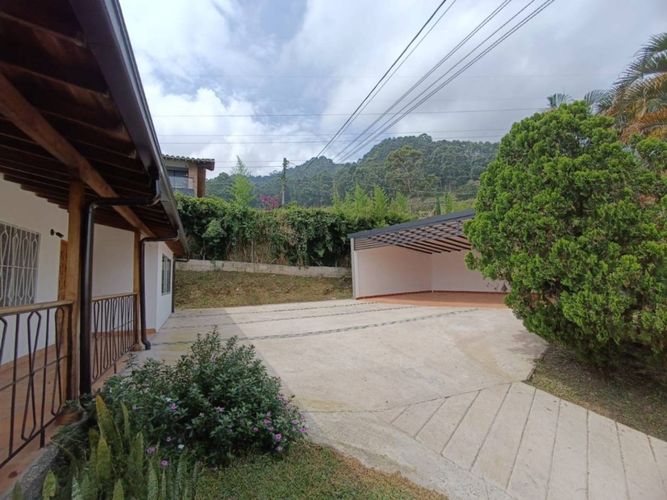 Casa en  Arriendo en La mina, Envigado - Miniatura 23