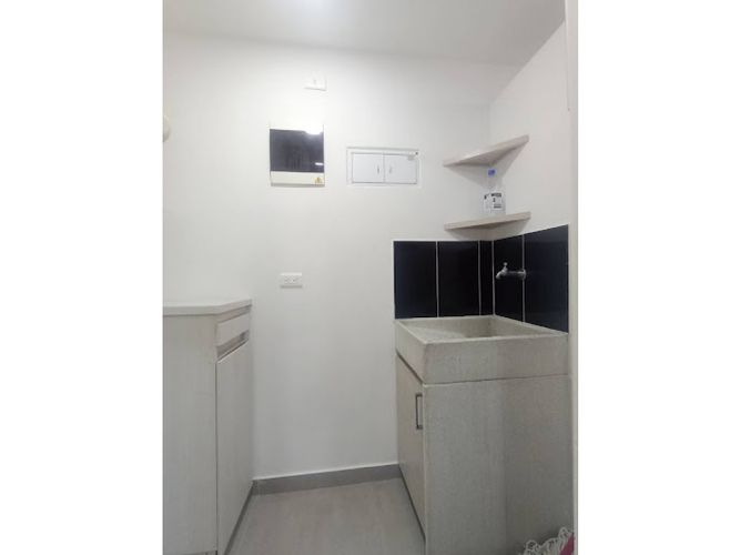 Apartaestudio en  Arriendo en Calasanz, Medellín - Imagen 1