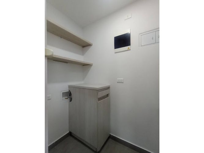 Apartaestudio en  Arriendo en Calasanz, Medellín - Miniatura 3