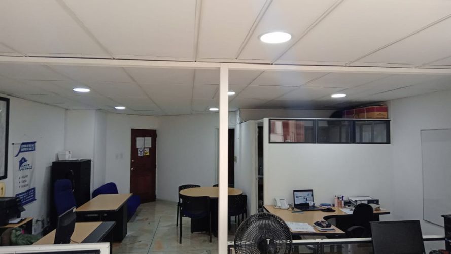 Oficina en  Arriendo en Cali - Miniatura 4