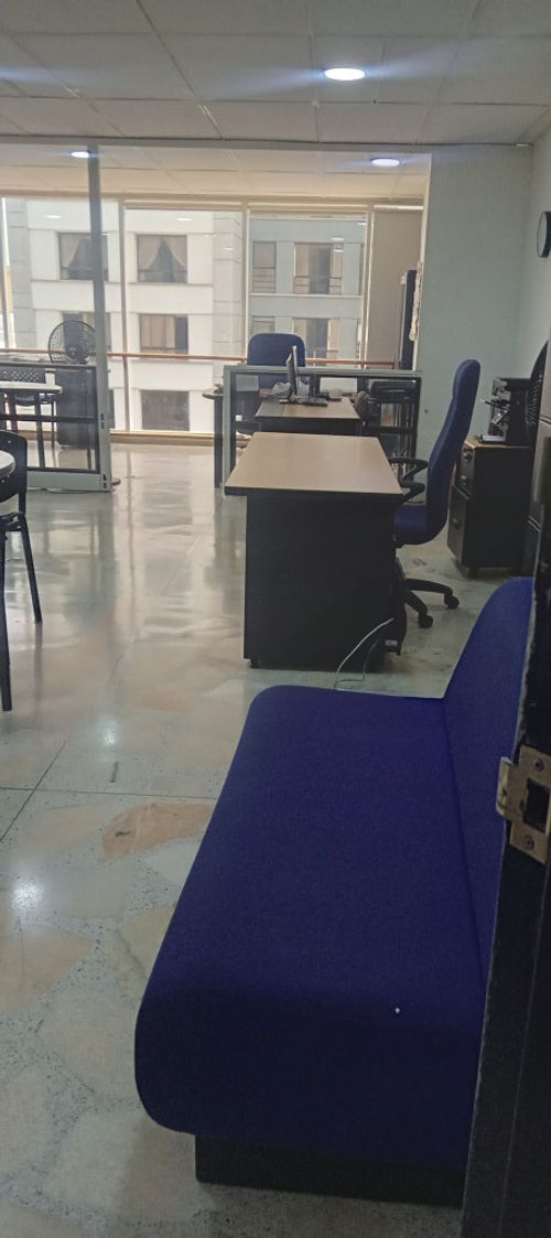 Oficina en  Arriendo en Cali - Miniatura 6