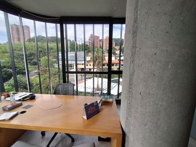 Oficina en  Arriendo en El Poblado, Medellín - Miniatura 5