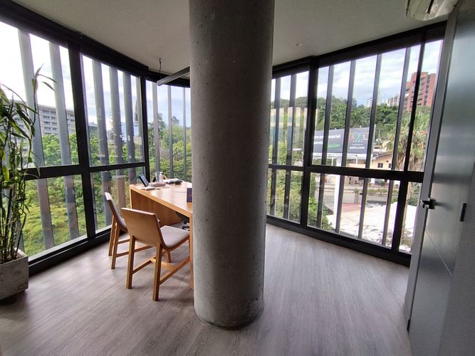 Oficina en  Arriendo en El Poblado, Medellín - Miniatura 6