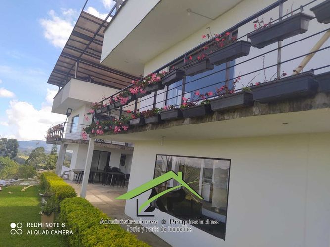 Finca en  Arriendo en Peñol - Miniatura 3