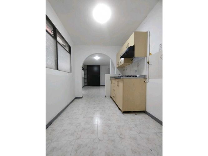Apartaestudio en  Venta en El velodromo, Medellín - Miniatura 3