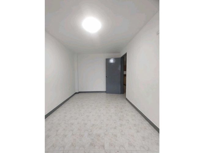 Apartaestudio en  Venta en El velodromo, Medellín - Miniatura 9