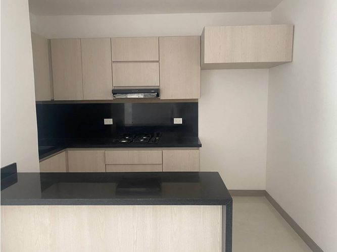 Apartamento en  Venta en Pinares, Pereira - Miniatura 2