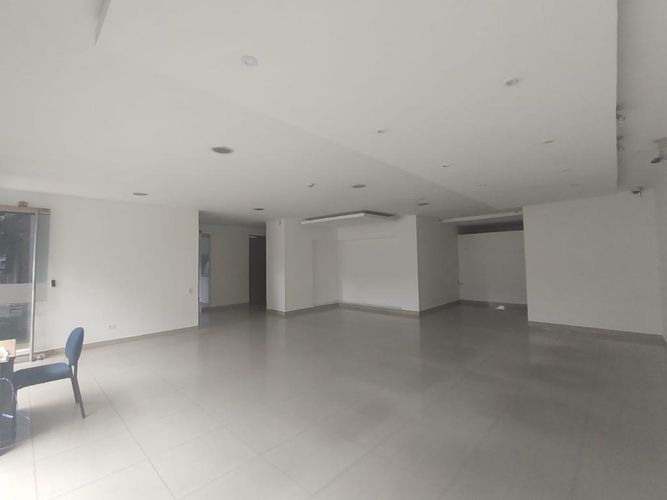 Edificio en  Arriendo en Bogotá - Miniatura 3