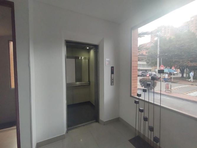 Edificio en  Arriendo en Bogotá - Miniatura 5