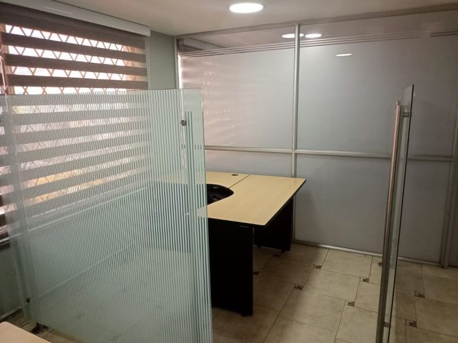 Oficina en  Arriendo en Bogotá - Miniatura 4