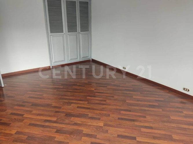 Casa en  Arriendo en Normandia occidental, Bogotá - Imagen 1