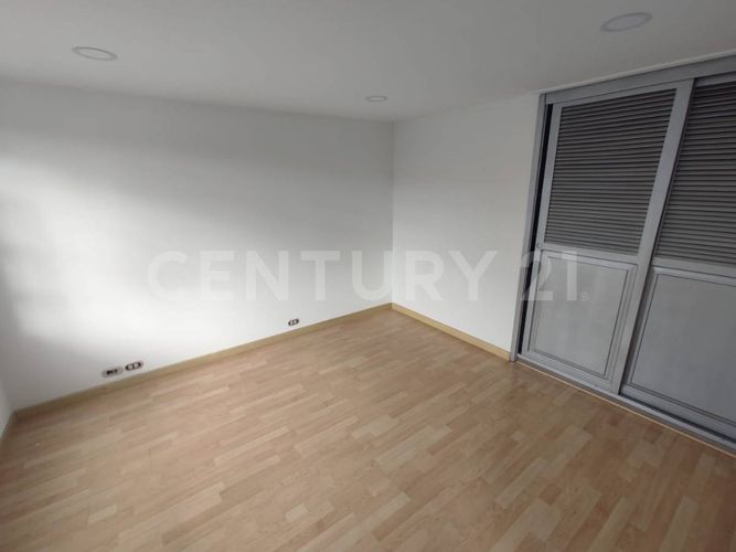 Casa en  Arriendo en Normandia occidental, Bogotá - Miniatura 8