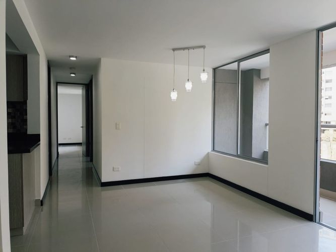 Apartamento en  Arriendo en Belén, Medellín - Miniatura 3