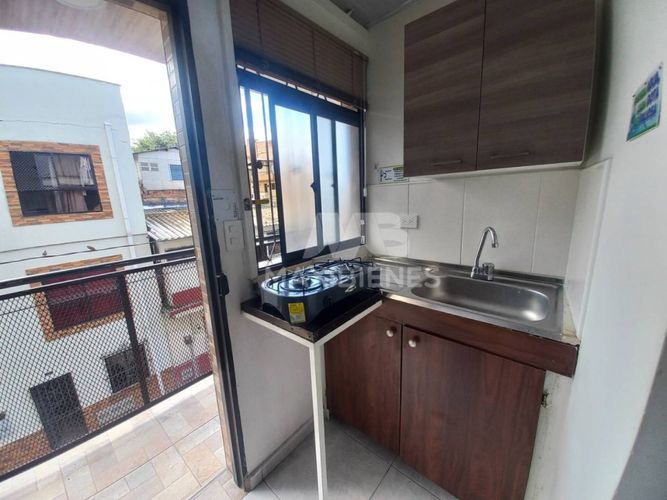 Apartaestudio en  Arriendo en Belén Las mercedes, Medellín - Miniatura 2